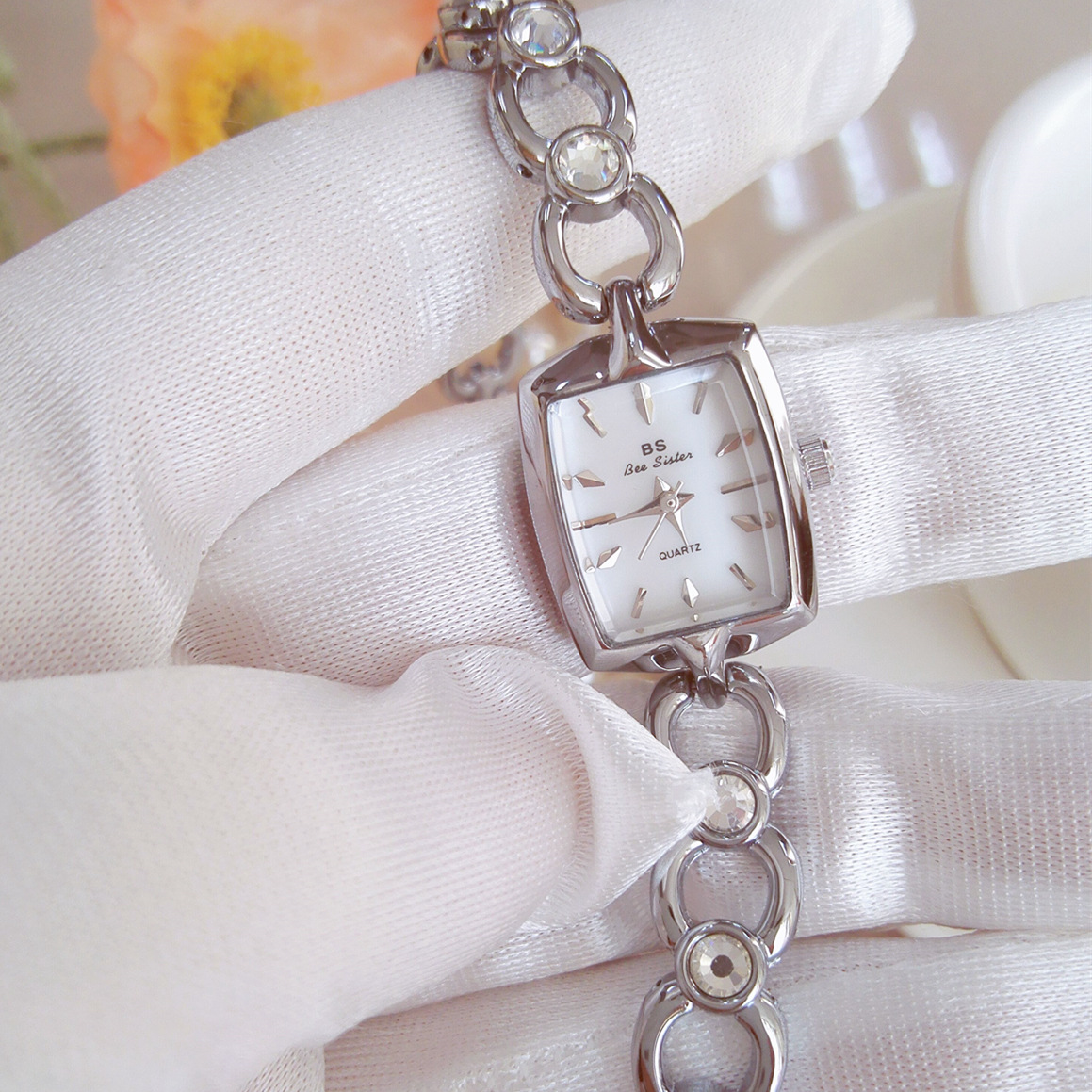 UTHAI Watch For Women Light Lu - Jewelry Watches Brands review and price